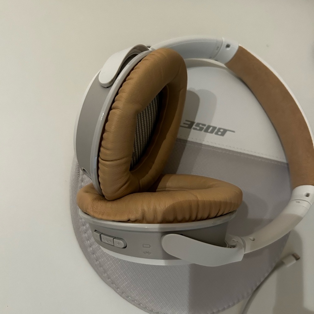 Bose wireless Headphones